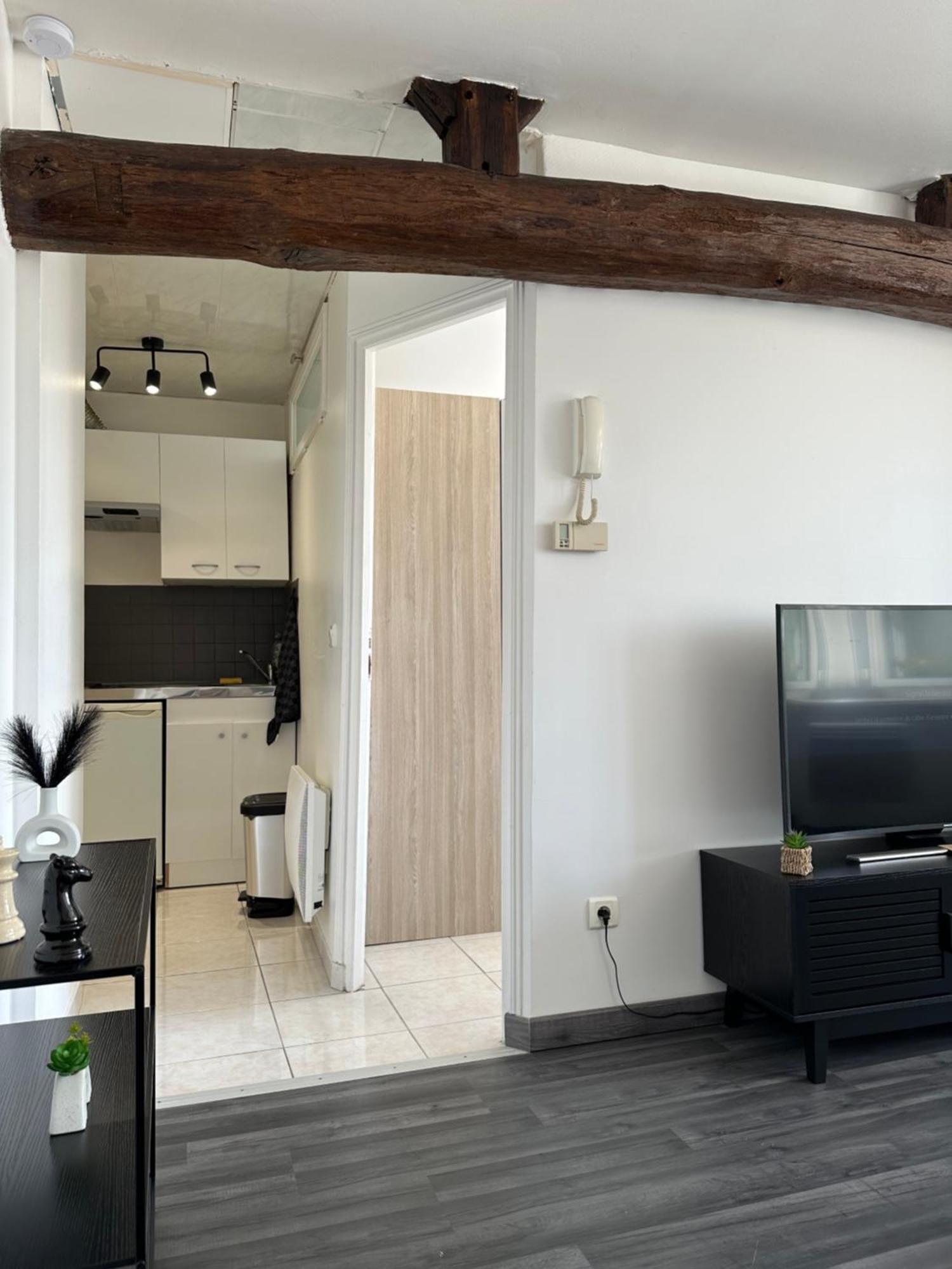 Apartment Cosy En Centre Cholet
